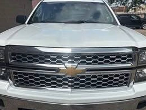Used 2014 Chevrolet Silverado 1500 LT w/ LT Convenience Package AWD/4WD image 4