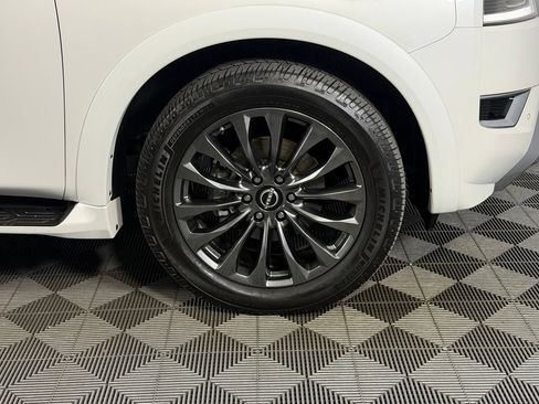 Used 2024 Nissan Armada Platinum w/ Captain's Chairs Package AWD/4WD image 12