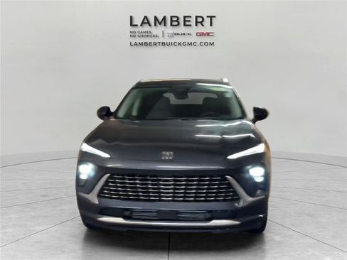 New 2026 Buick Envision Avenir image 8