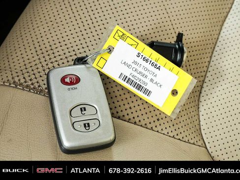 Used 2015 Toyota Land Cruiser AWD/4WD image 41