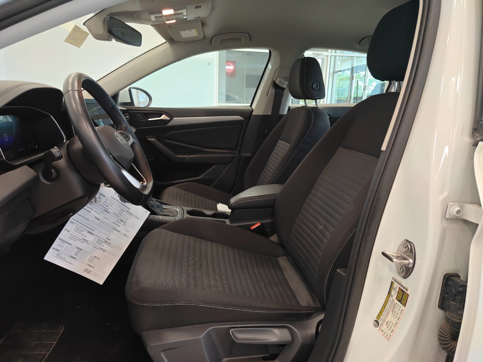 Used 2025 Volkswagen Jetta S FWD image 9