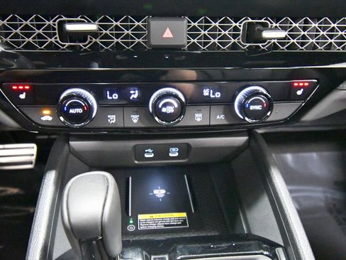 Certified 2025 Honda Accord Sport image 25