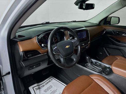 Used 2020 Chevrolet Traverse High Country w/ LPO, Floor Liner Package FWD image 9