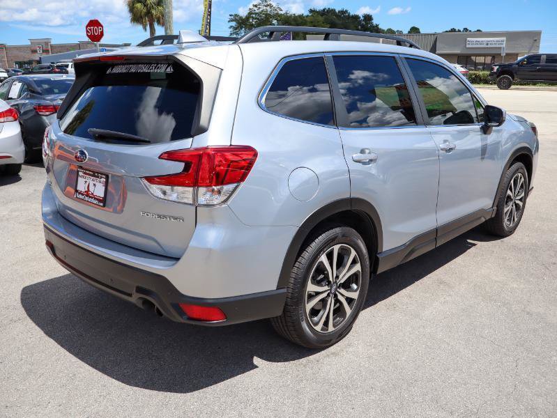 Used 2022 Subaru Forester Limited AWD/4WD image 6