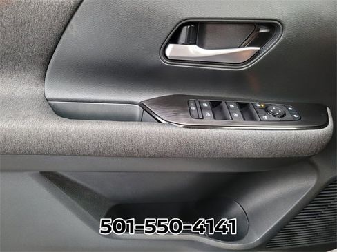 Used 2026 Nissan Kicks SV image 31