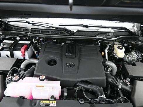 New 2025 Toyota Tundra SR5 image 20