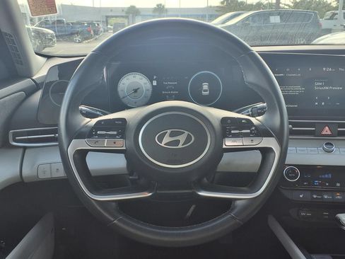 Used 2024 Hyundai Elantra Limited FWD image 14