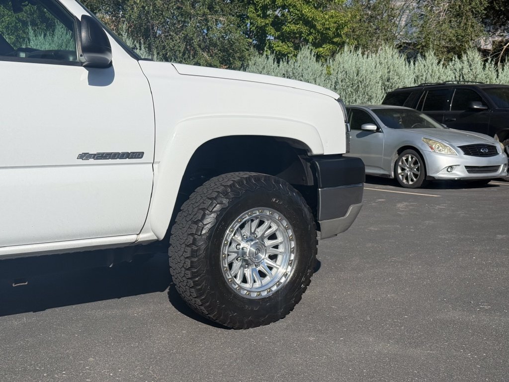 Used 2003 Chevrolet Silverado 2500 LS AWD/4WD image 7
