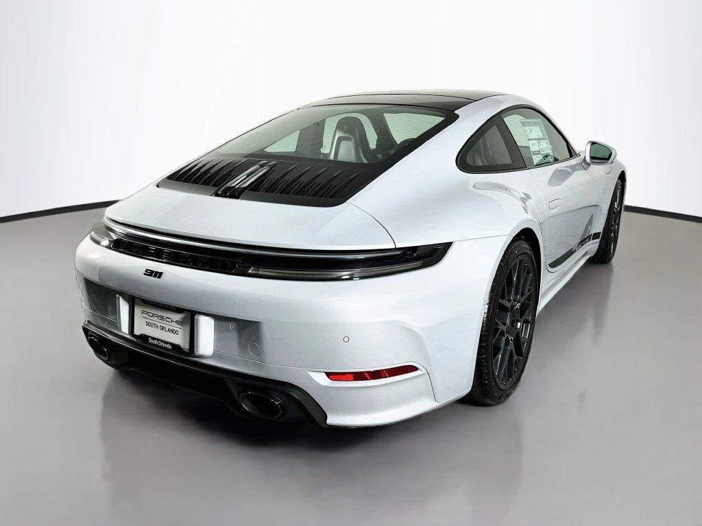 New 2026 Porsche 911 Carrera RWD image 9