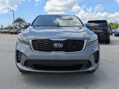 Used 2020 Kia Sorento LX FWD image 3