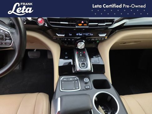 Used 2023 Acura MDX SH-AWD w/ Technology Package image 11