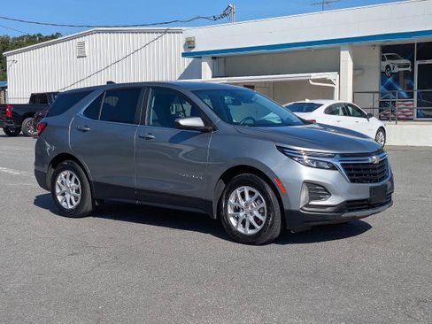 Certified 2024 Chevrolet Equinox LT AWD/4WD image 2