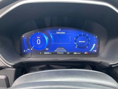 Used 2020 Ford Escape Titanium image 12