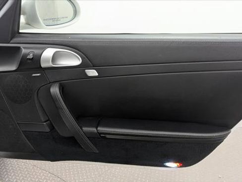 Used 2012 Porsche 911 Turbo S AWD/4WD image 18