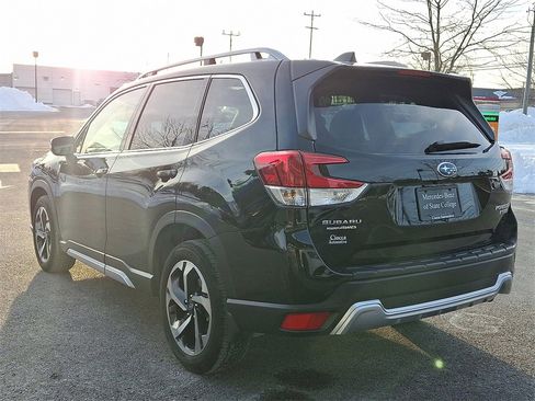 Used 2022 Subaru Forester Touring w/ Popular Package #2 image 7