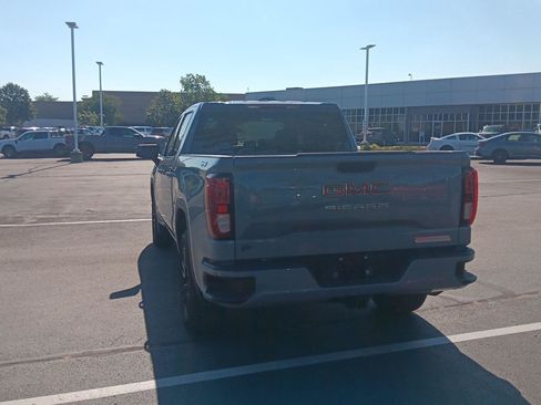 Used 2024 GMC Sierra 1500 Elevation AWD/4WD image 7