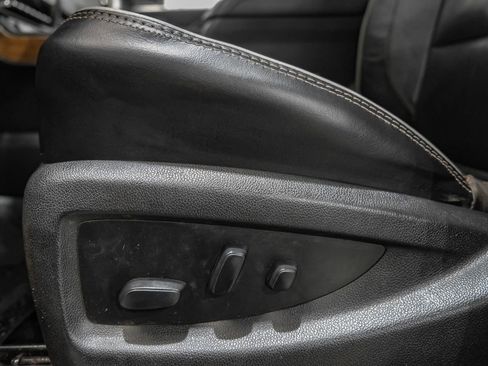 Used 2019 Chevrolet Silverado 3500 High Country w/ Duramax Plus Package image 30