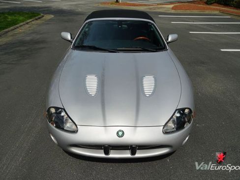 Used 2003 Jaguar XK8 XKR Convertible image 19