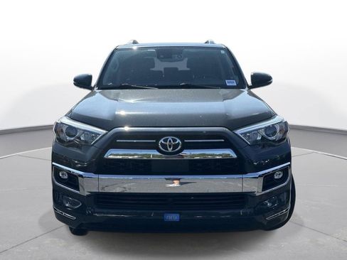 Used 2024 Toyota 4Runner Limited AWD/4WD image 3