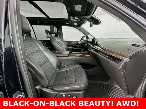 Used 2021 Cadillac Escalade ESV Sport Platinum w/ LPO, ONYX Package image 28