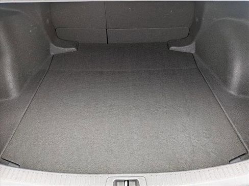 Used 2023 Toyota Corolla SE FWD image 6