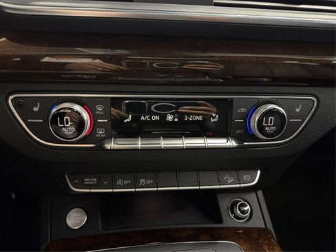 Used 2018 Audi Q5 2.0T Premium image 23