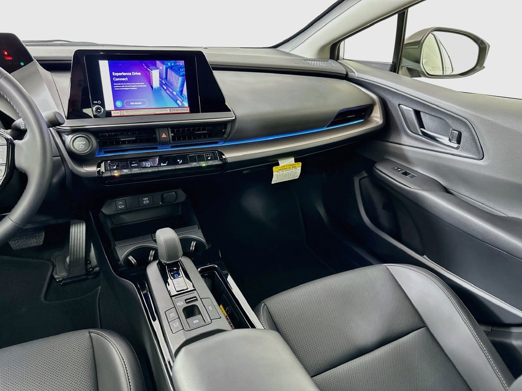 Used 2026 Toyota Prius XLE FWD image 23