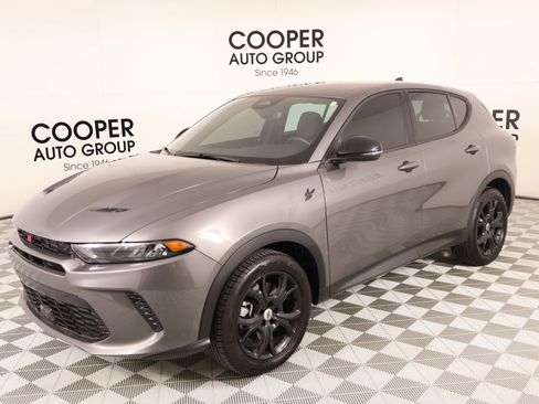 Used 2025 Dodge Hornet GT w/ GT Blacktop Package AWD/4WD image 9