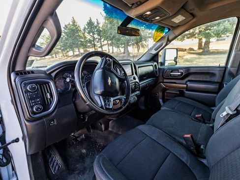 Used 2023 Chevrolet Silverado 2500 LT w/ Convenience Package AWD/4WD image 10