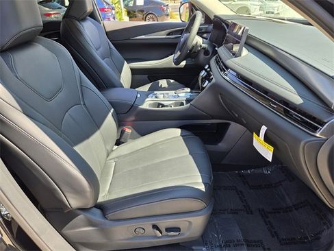 New 2026 INFINITI QX60 Pure w/ Cargo Package image 22