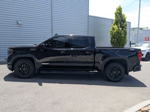 Used 2024 GMC Sierra 1500 Elevation w/ Preferred Package AWD/4WD image 8