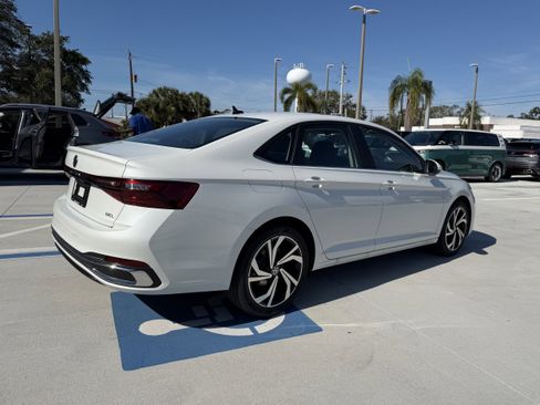 New 2026 Volkswagen Jetta SEL image 3