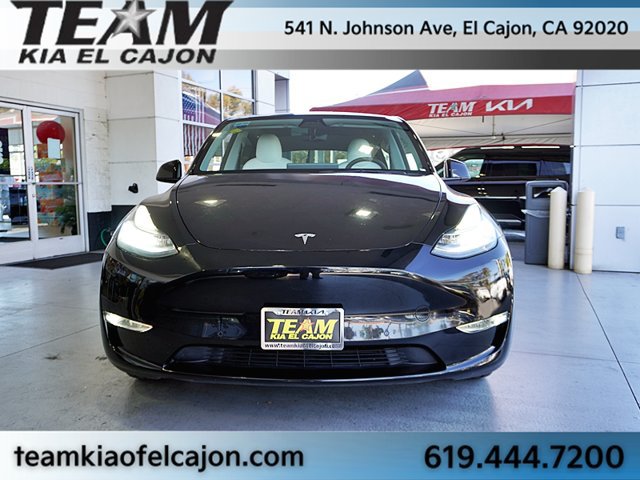 Used 2021 Tesla Model Y Long Range AWD/4WD image 4