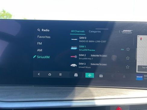 Certified 2024 Kia Sorento SX Prestige AWD/4WD image 19