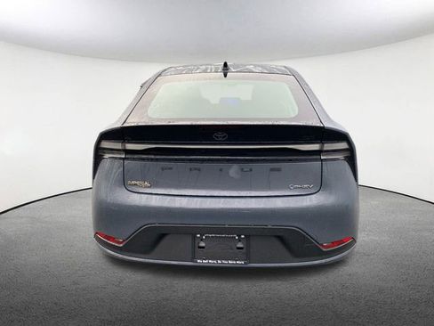 New 2026 Toyota Prius Plug-In Hybrid image 12