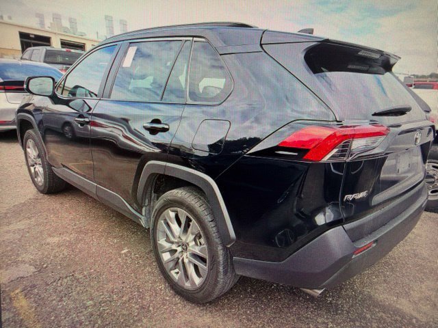 Used 2024 Toyota RAV4 XLE Premium w/ Weather Package AWD/4WD image 8