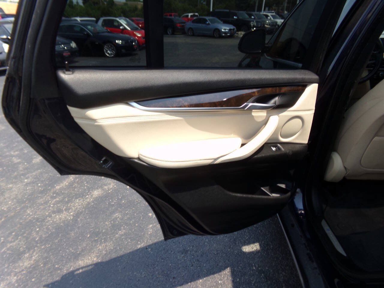 Used 2017 BMW X5 xDrive40e AWD/4WD image 19
