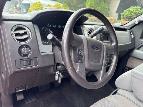 Used 2014 Ford F150 XLT w/ Equipment Group 302A Luxury AWD/4WD image 19