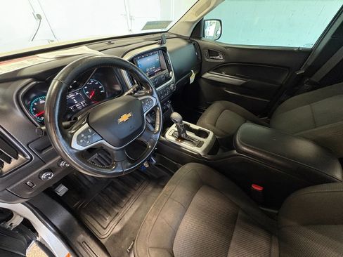 Used 2022 Chevrolet Colorado LT w/ Fleet Safety Package AWD/4WD image 11