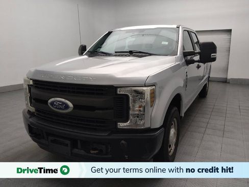 Used 2019 Ford F250 XL w/ Power Equipment Group RWD image 1