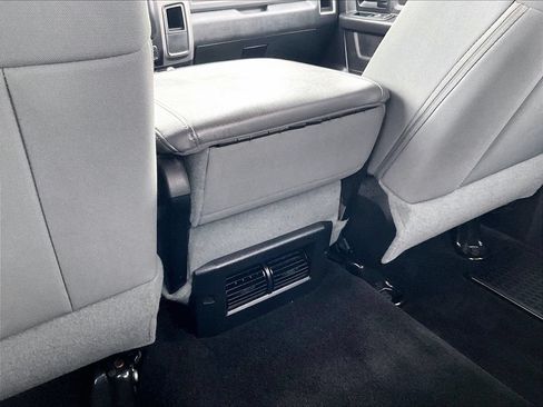 Used 2015 RAM 1500 Express AWD/4WD image 35