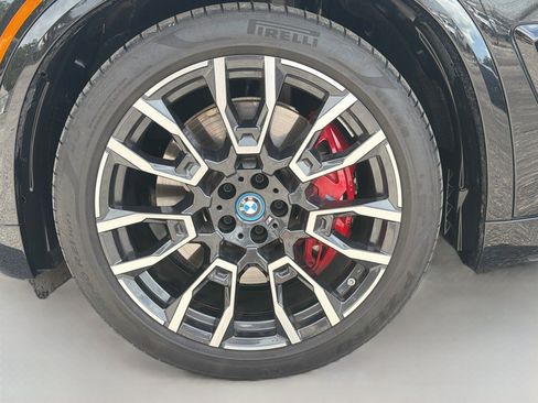 Used 2024 BMW X5 xDrive50e w/ M Sport Package AWD/4WD image 41