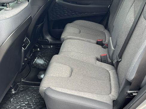 Used 2023 Hyundai Santa Fe SEL image 15