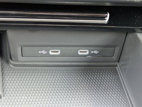 New 2026 Volkswagen Atlas SEL image 24