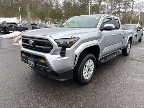 Used 2024 Toyota Tacoma SR5 image 7