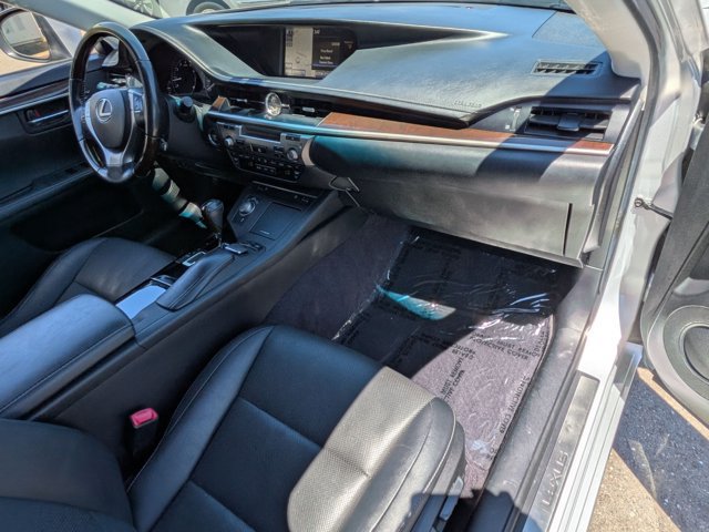 Used 2014 Lexus ES 350 w/ Premium Package FWD image 22