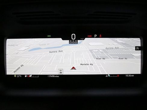 Used 2023 Land Rover Discovery Sport SE image 18