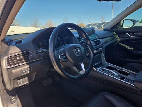 Used 2018 Honda Accord EX-L image 2
