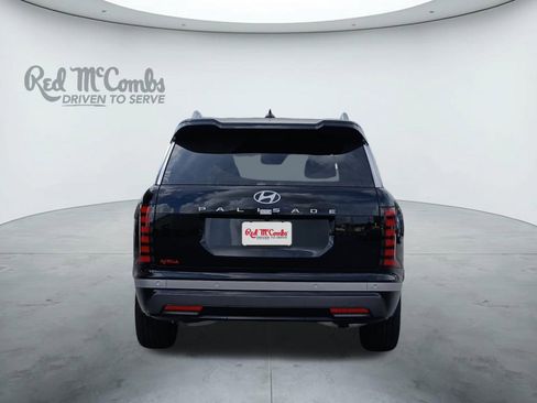 Used 2026 Hyundai Palisade Limited image 4