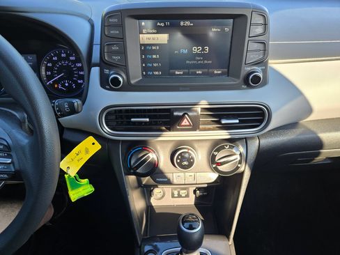 Used 2020 Hyundai Kona SE FWD image 31